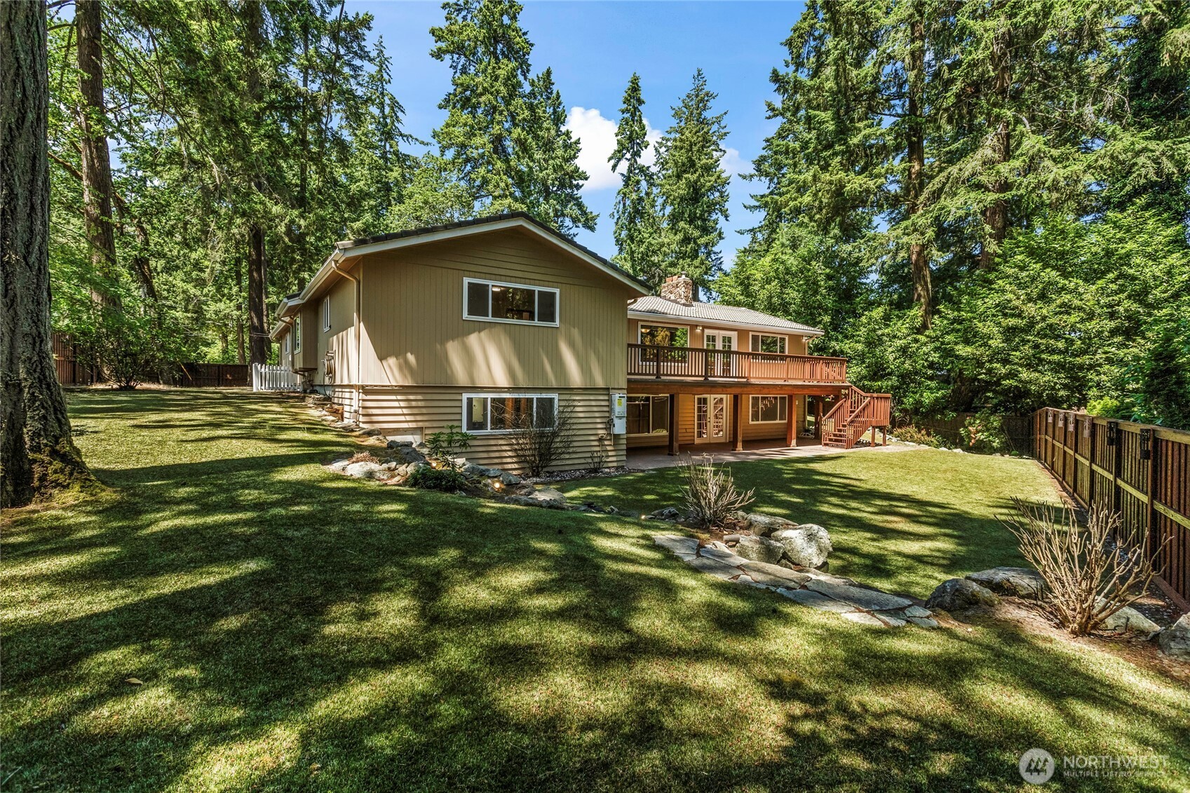 1 Beach Lane SW