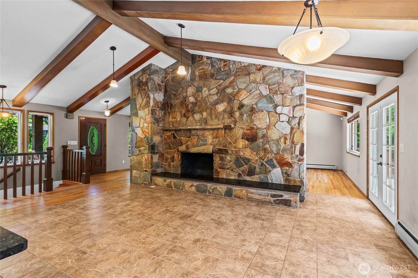 1 Beach Lane SW