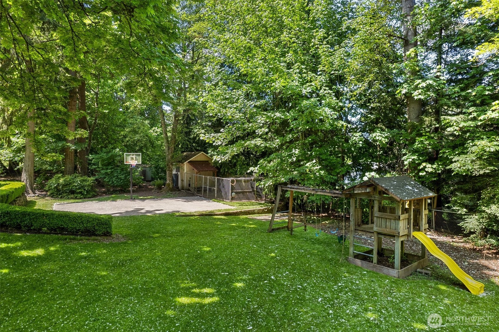 3519 27th Avenue SE