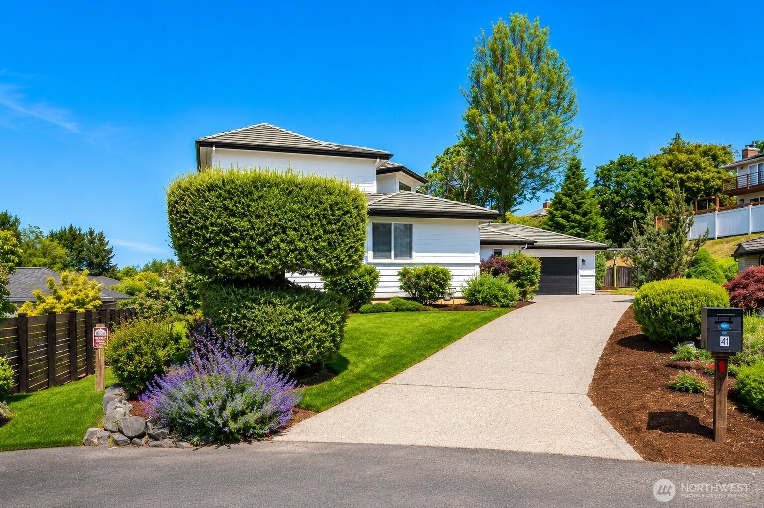 41 Leschi Drive