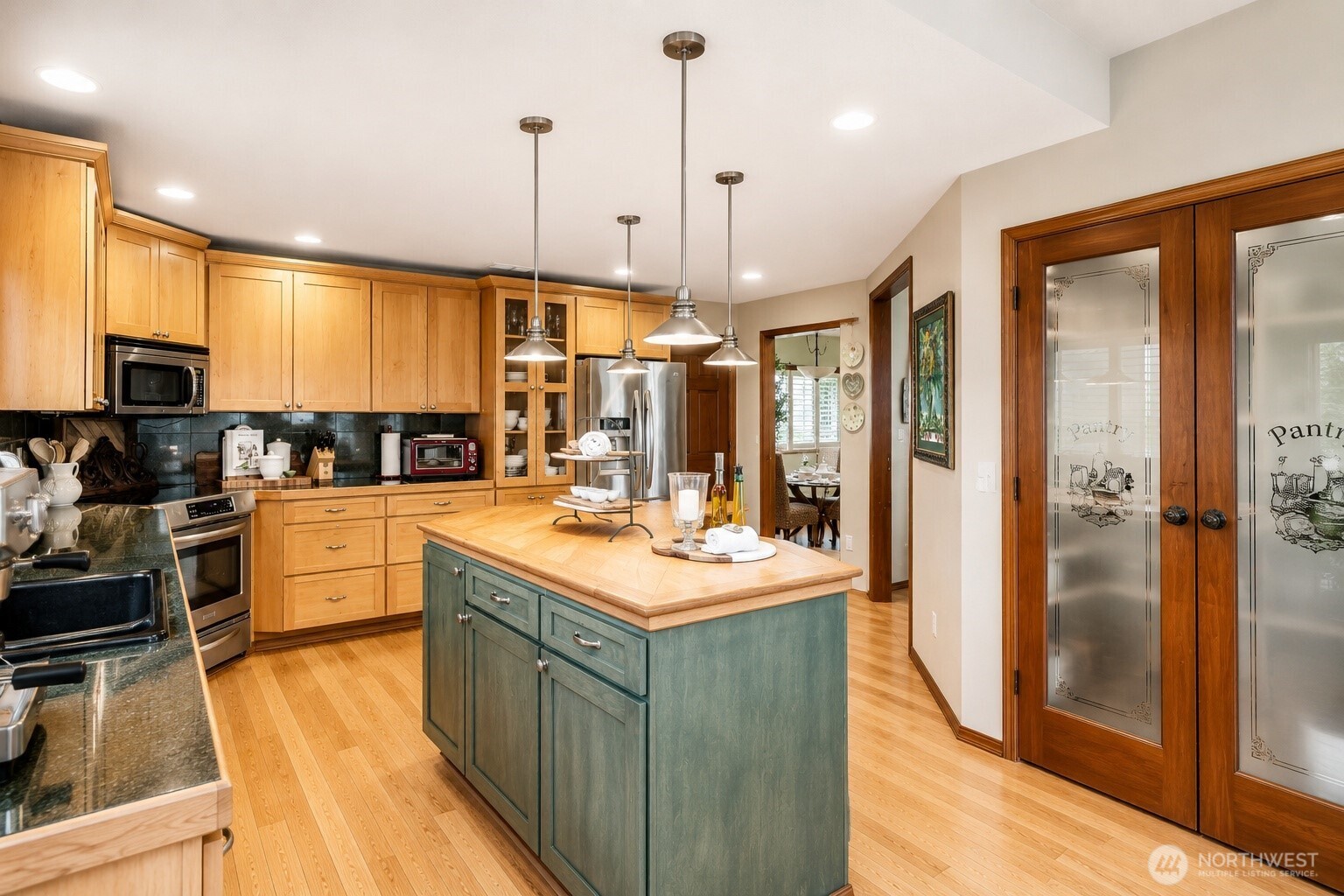 41 Leschi Drive