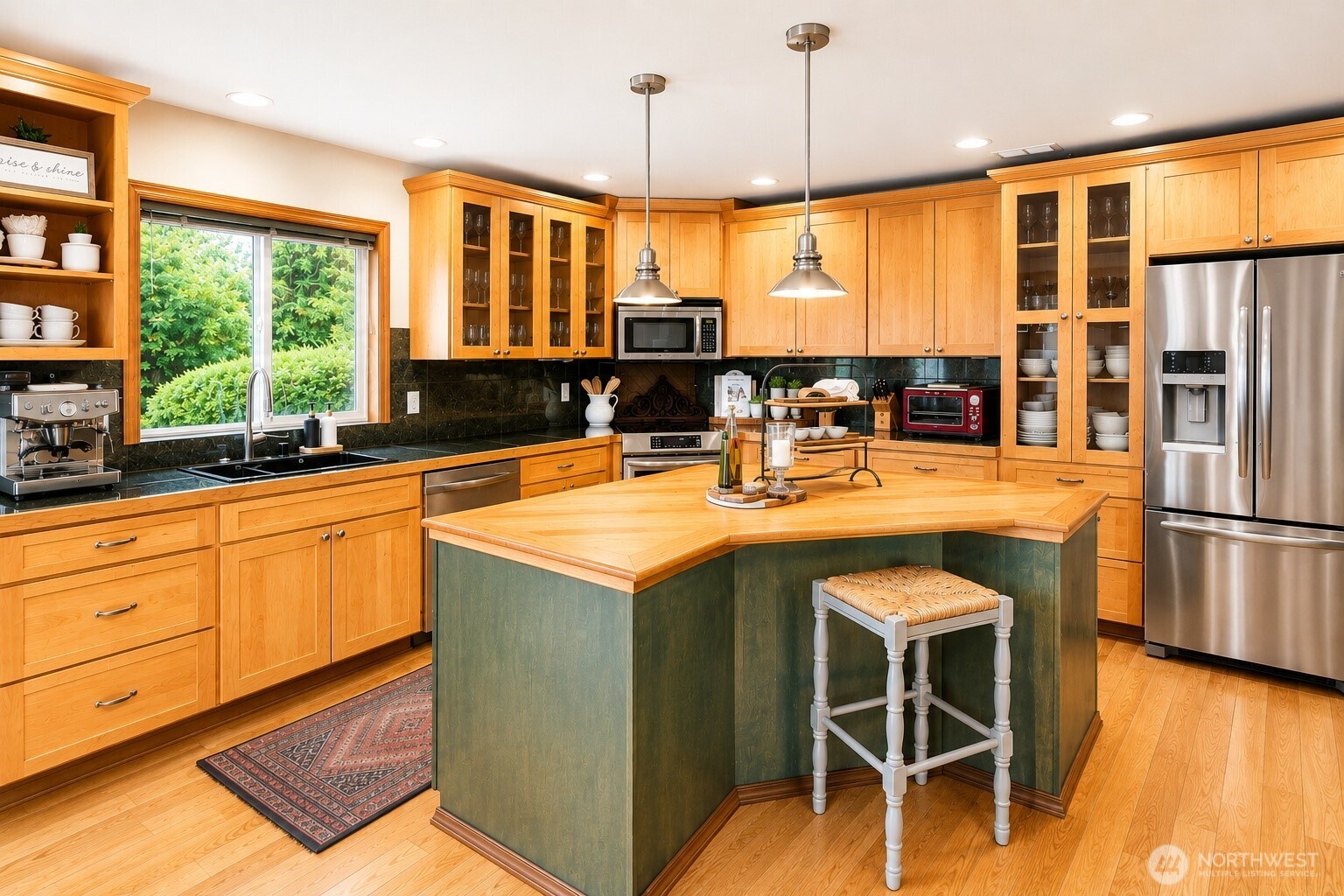 41 Leschi Drive