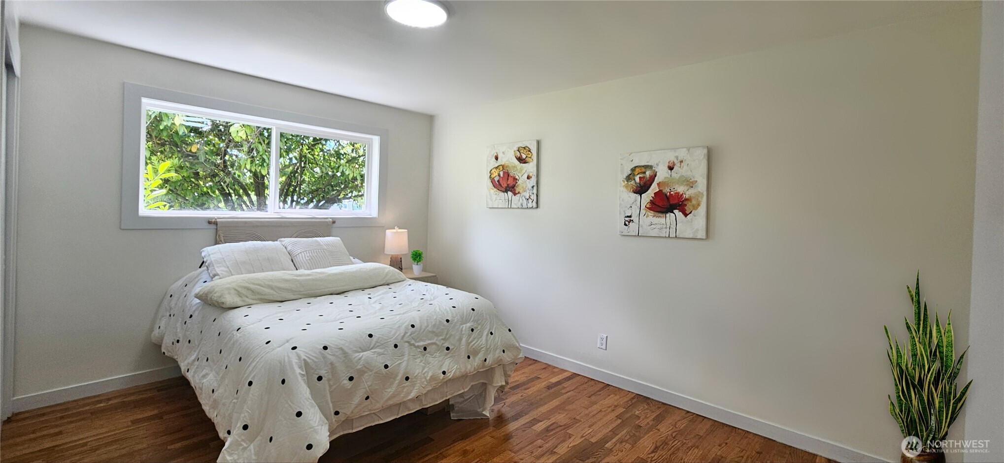 11801 28th Avenue E