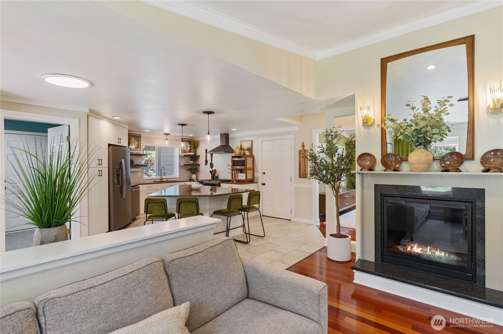 6300 SW Caboose Court