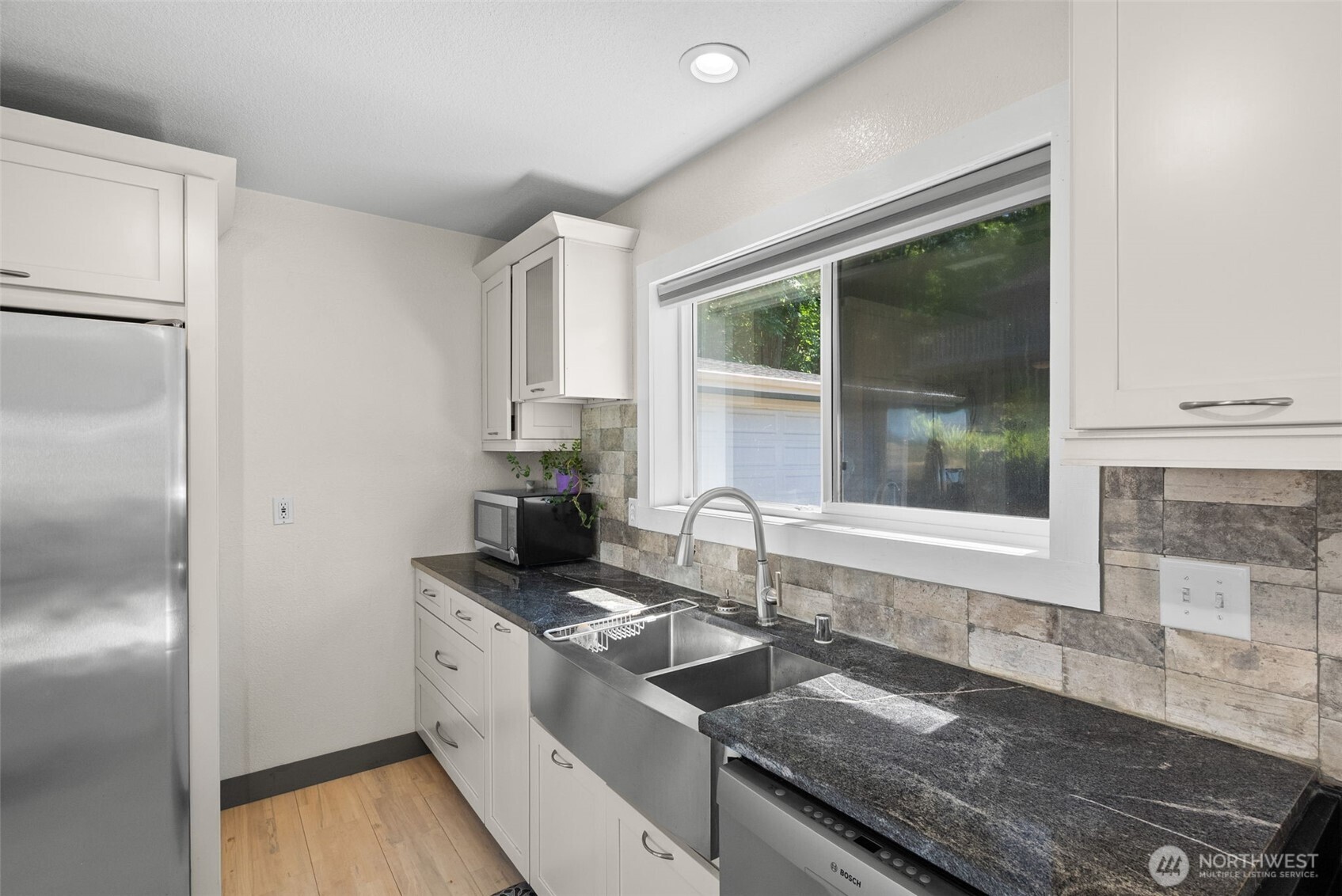 7598 E Alki View Court