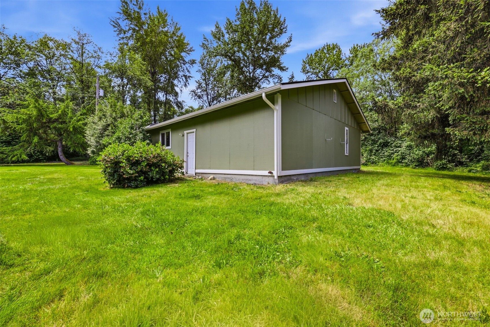3325 44th Street Ct