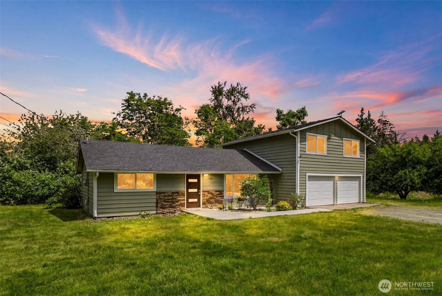 3325 44th Street Ct