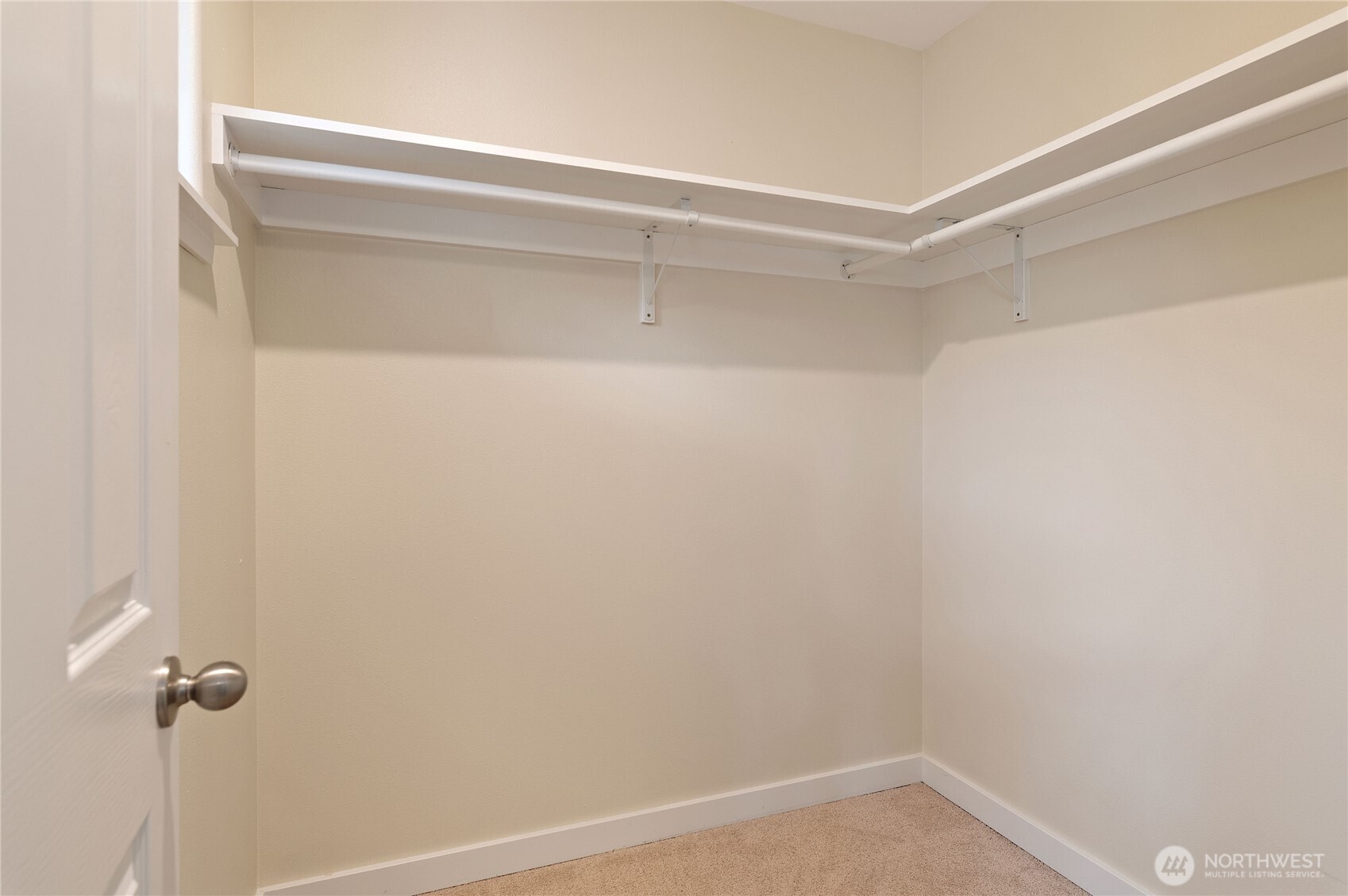 10612 NE Kingston Meadows Circle