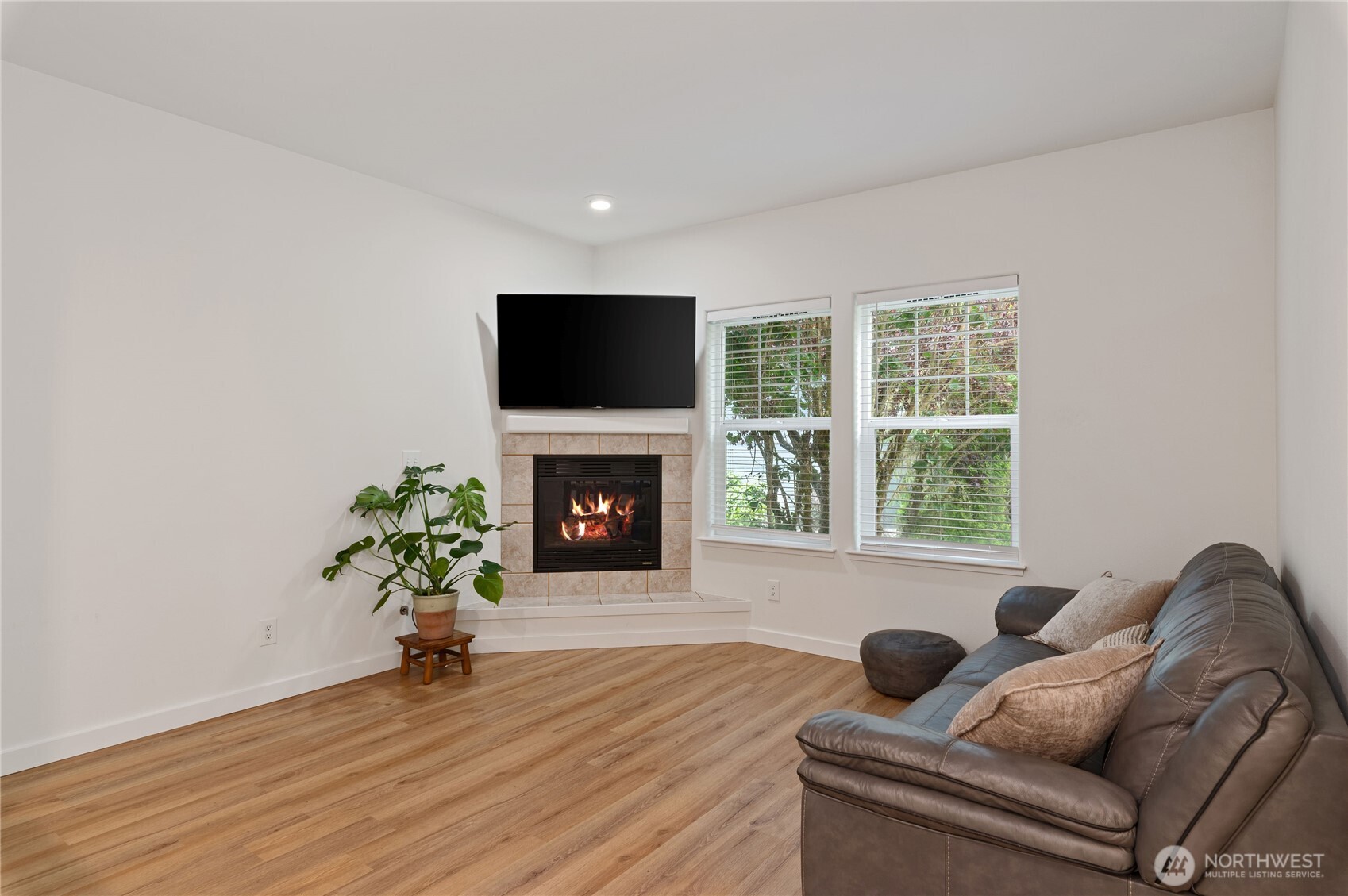 10612 NE Kingston Meadows Circle