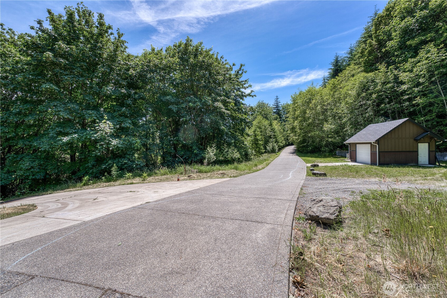 10609 33rd Avenue Ct NW