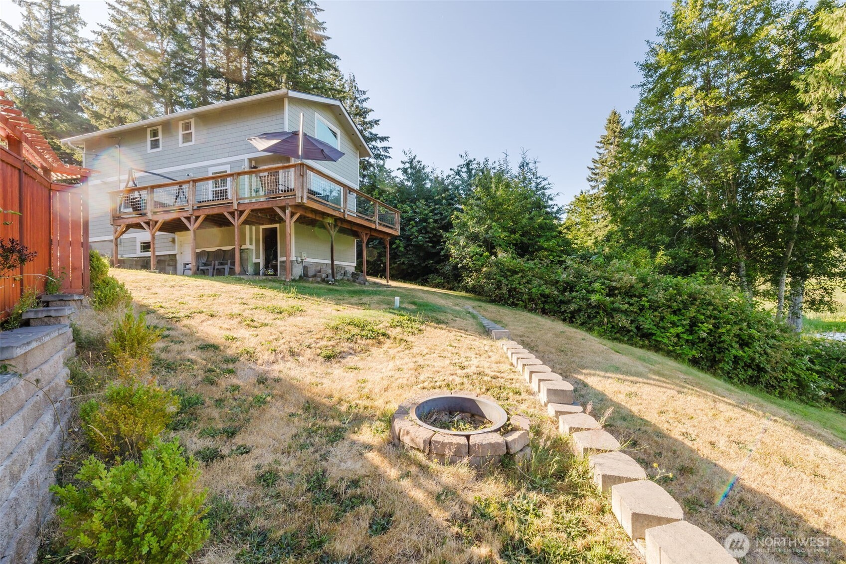 8022 Long Lake Road SE