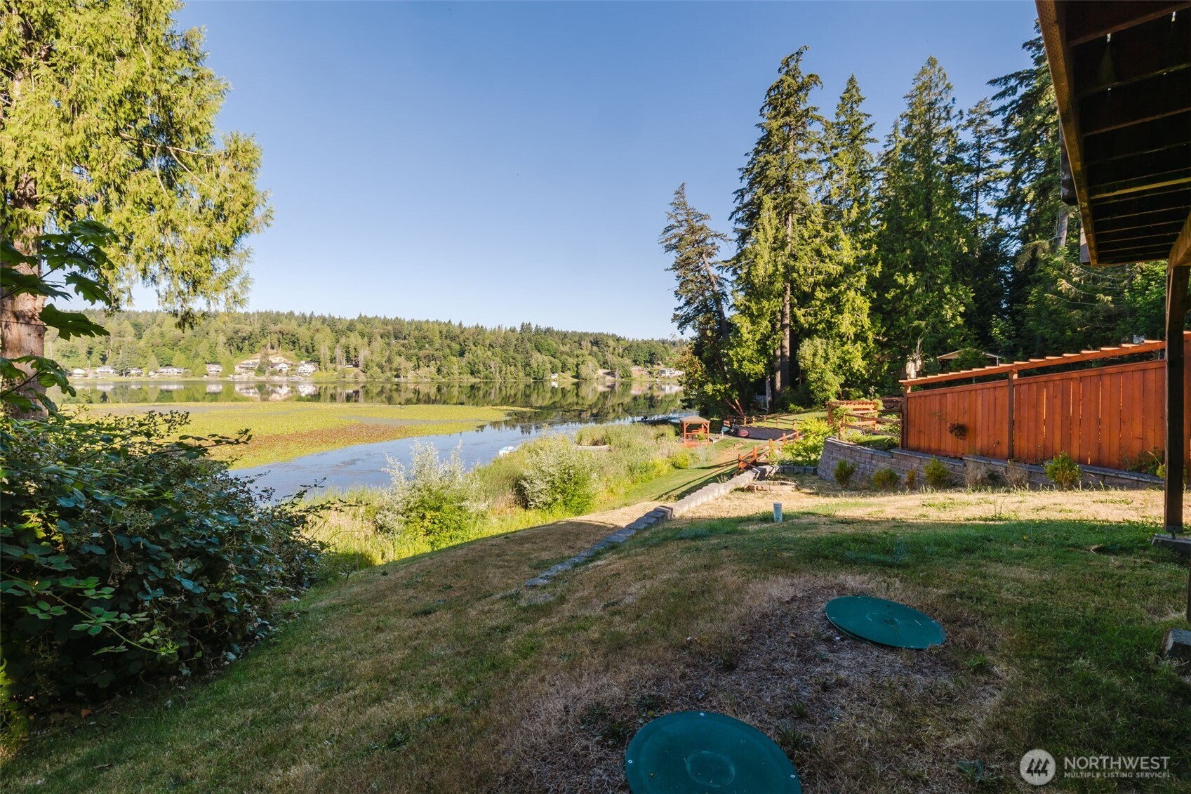 8022 Long Lake Road SE