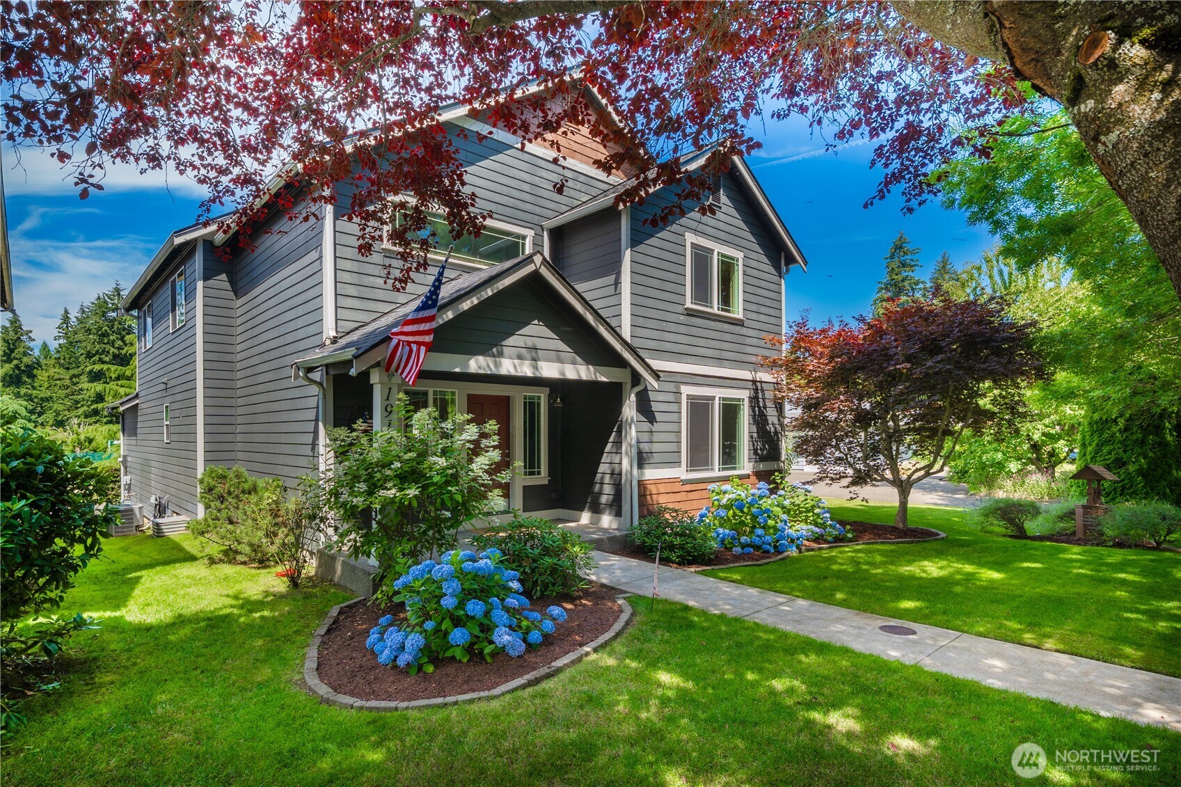 1917 28th Avenue Ct SW