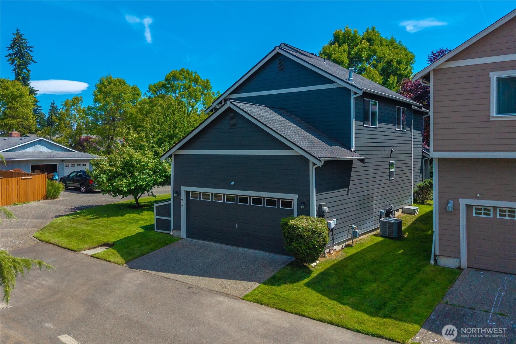 1917 28th Avenue Ct SW