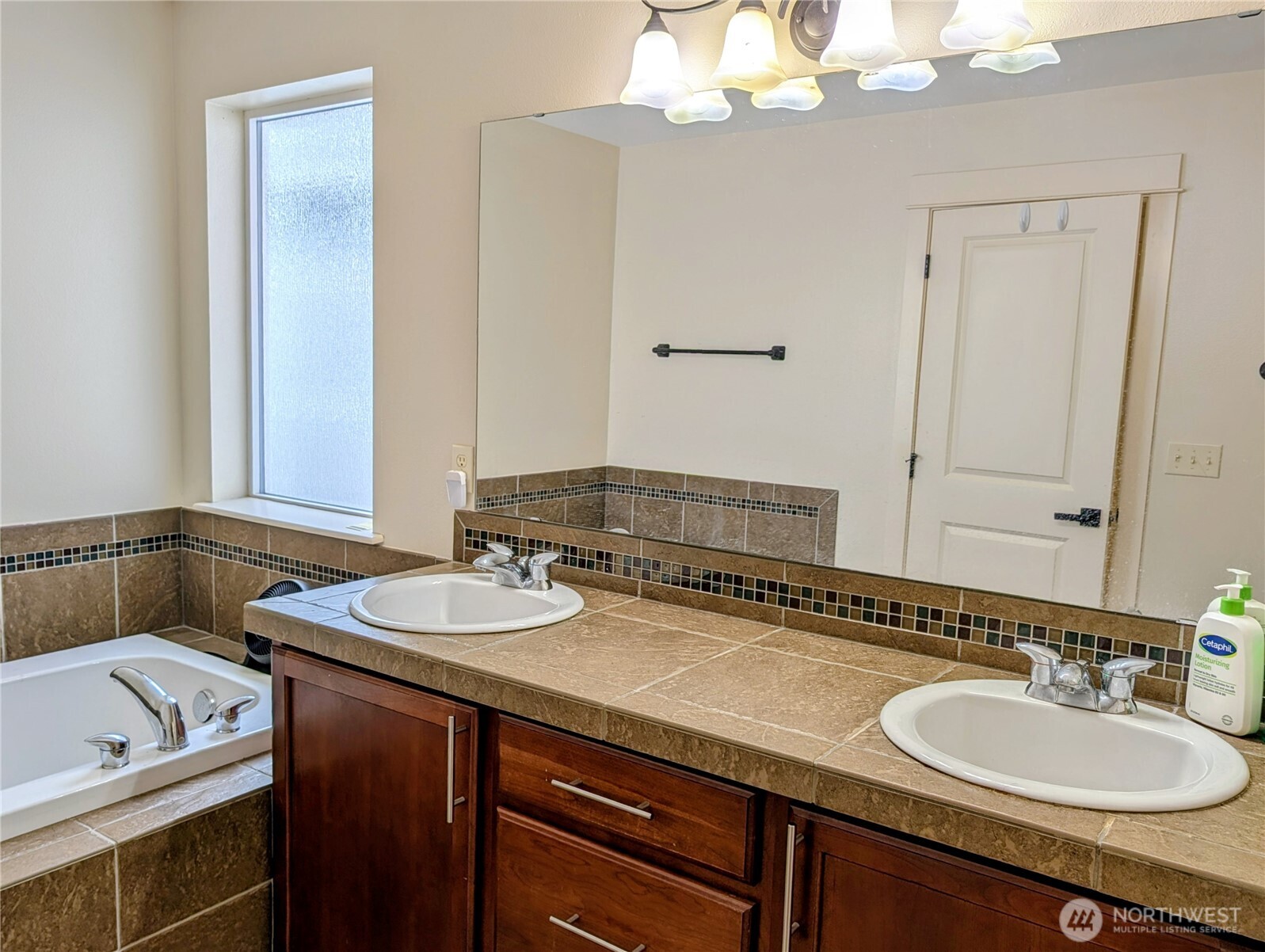 8420 155th Street Ct E