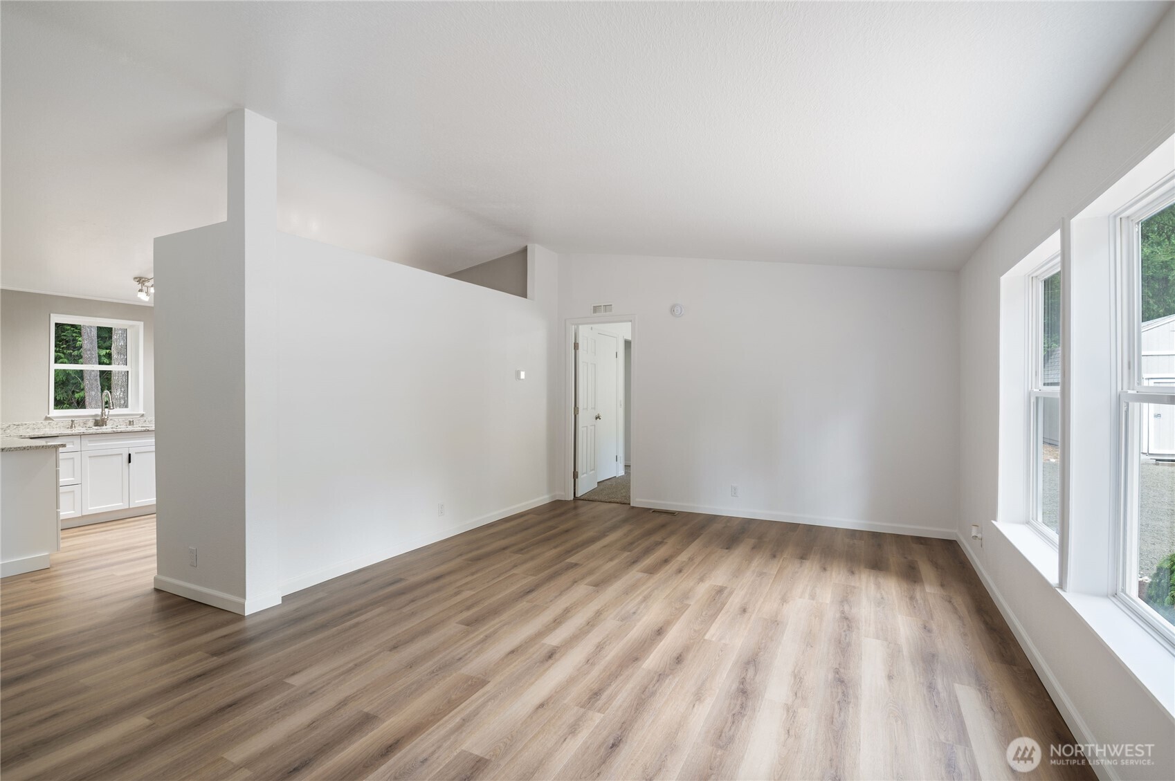 21 E Willopa Road