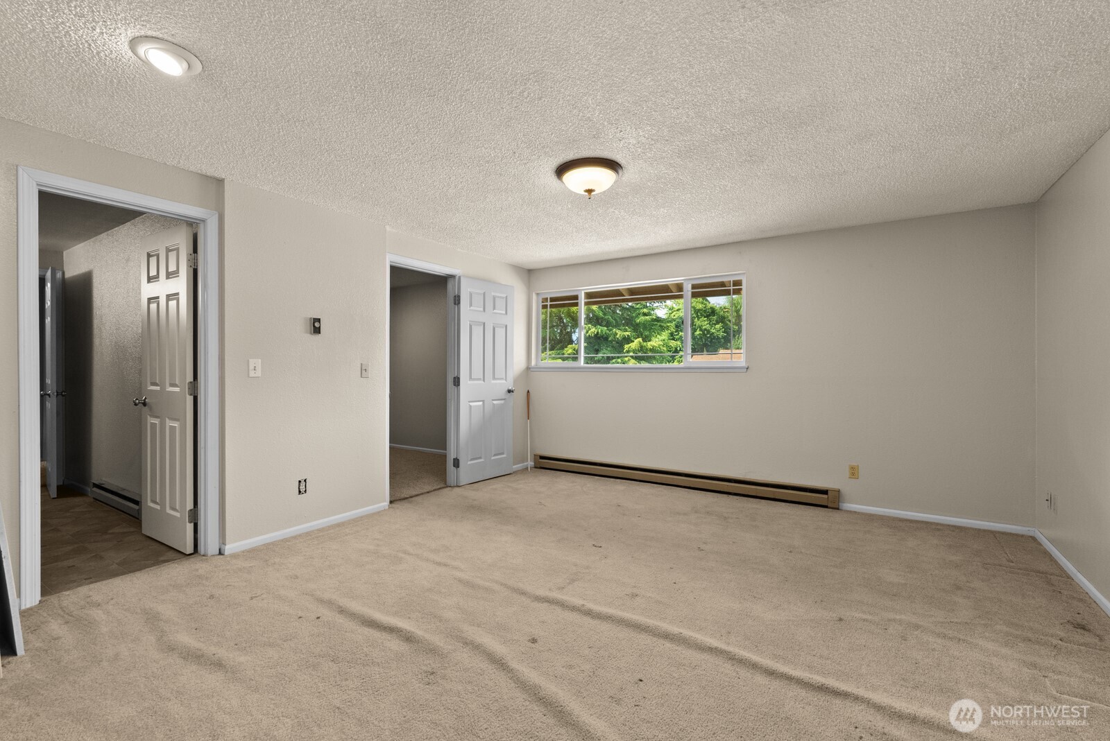 9824 Onyx Drive SW