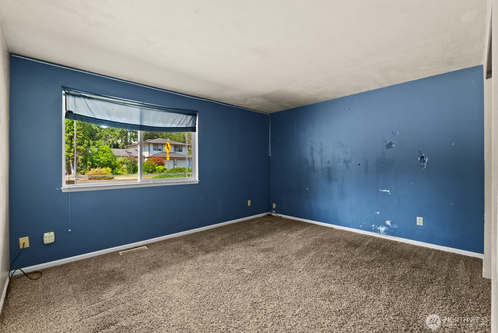 9824 Onyx Drive SW