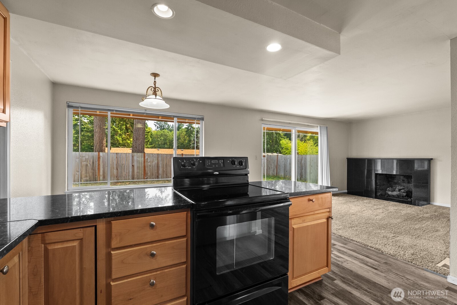 9824 Onyx Drive SW