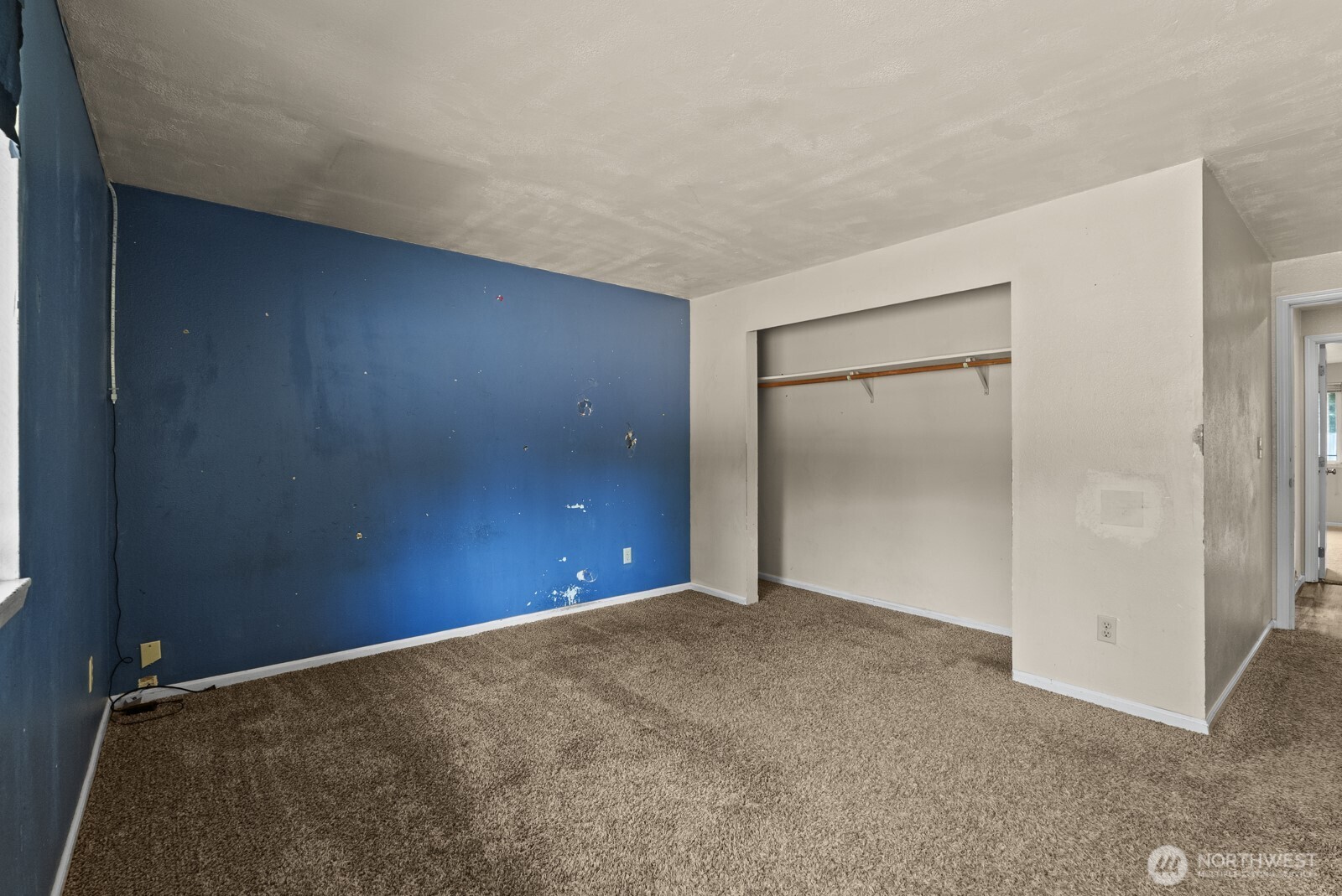 9824 Onyx Drive SW