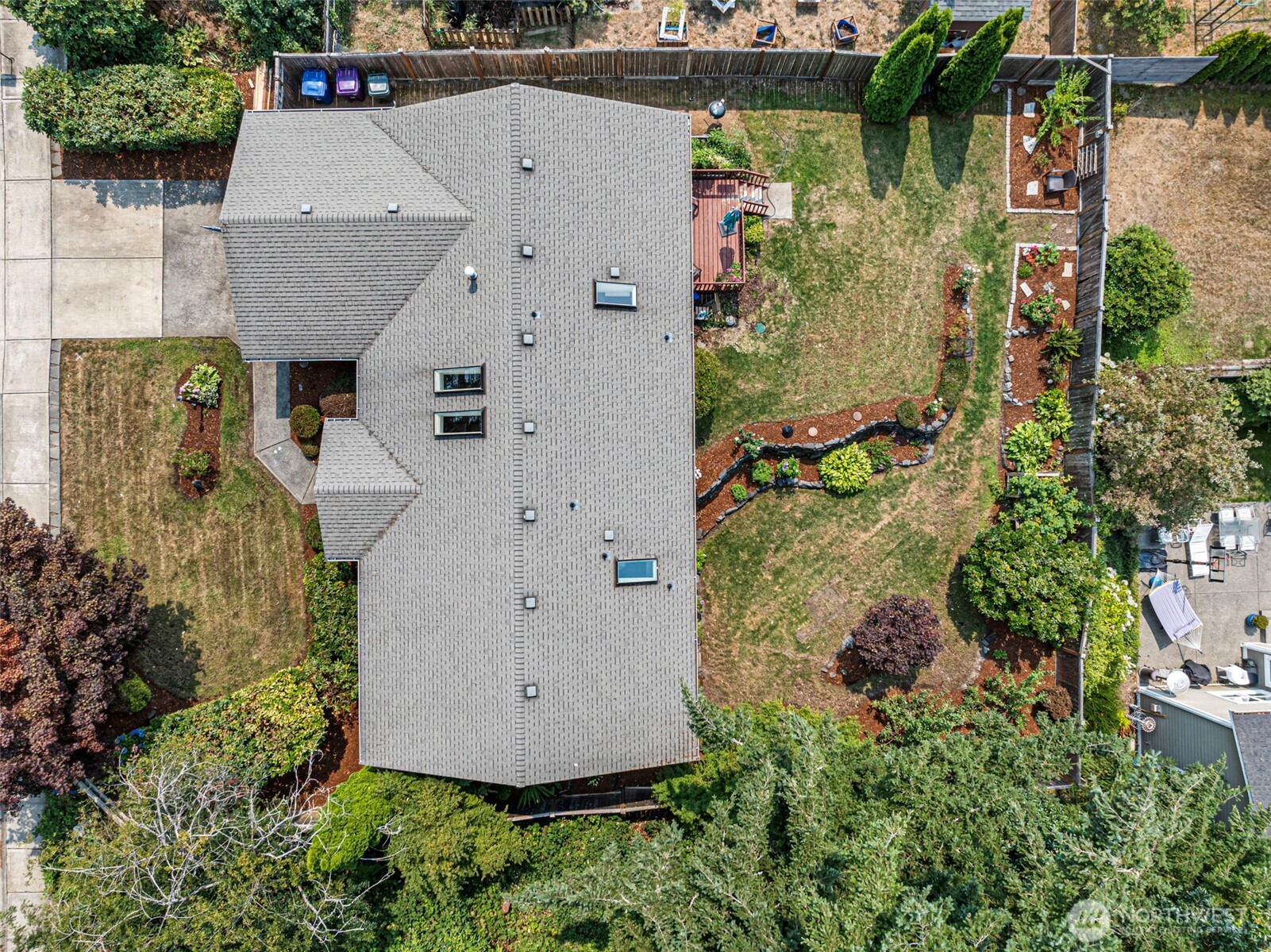 1250 Roe Street