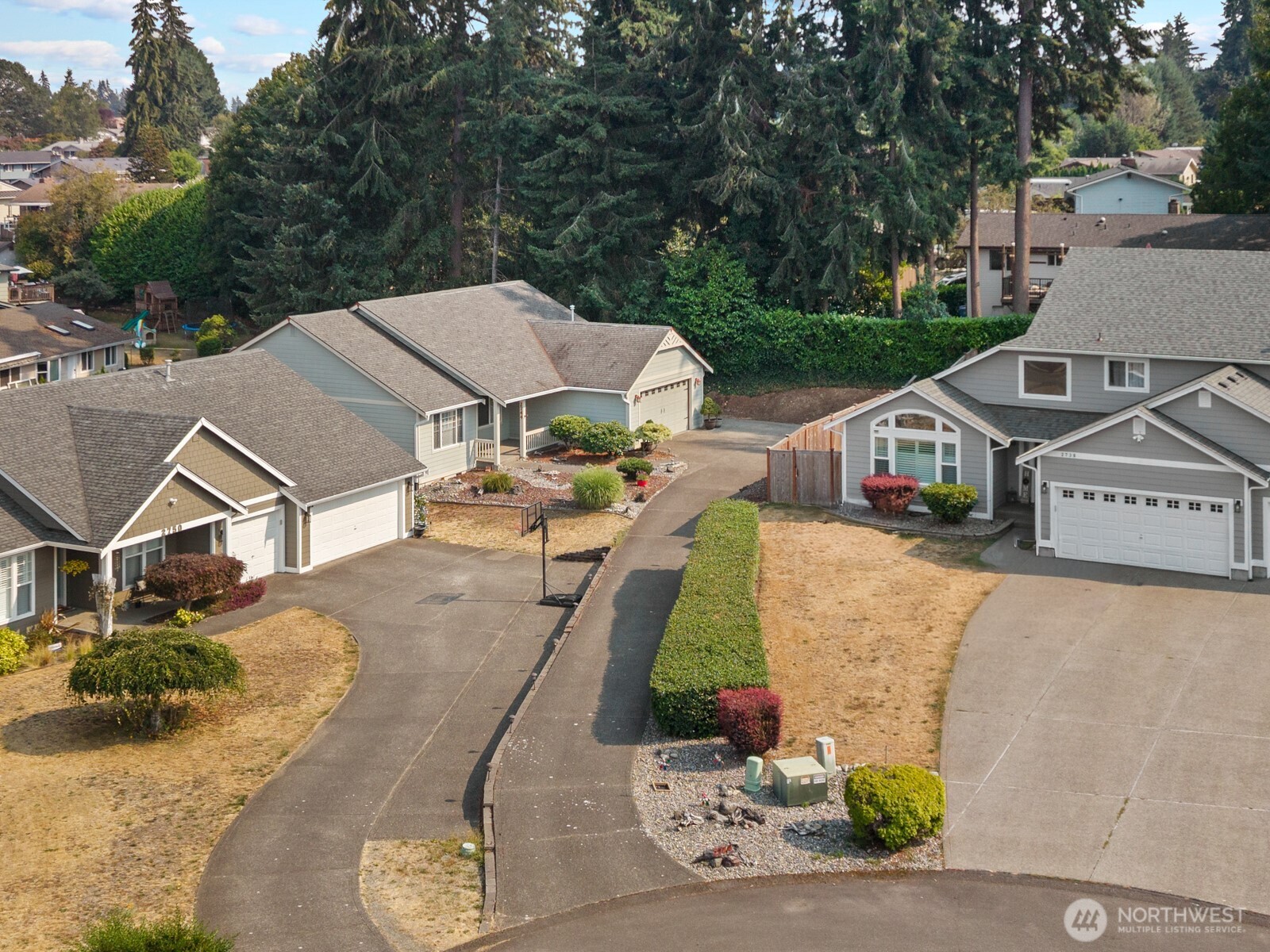 2744 Sutherland Place