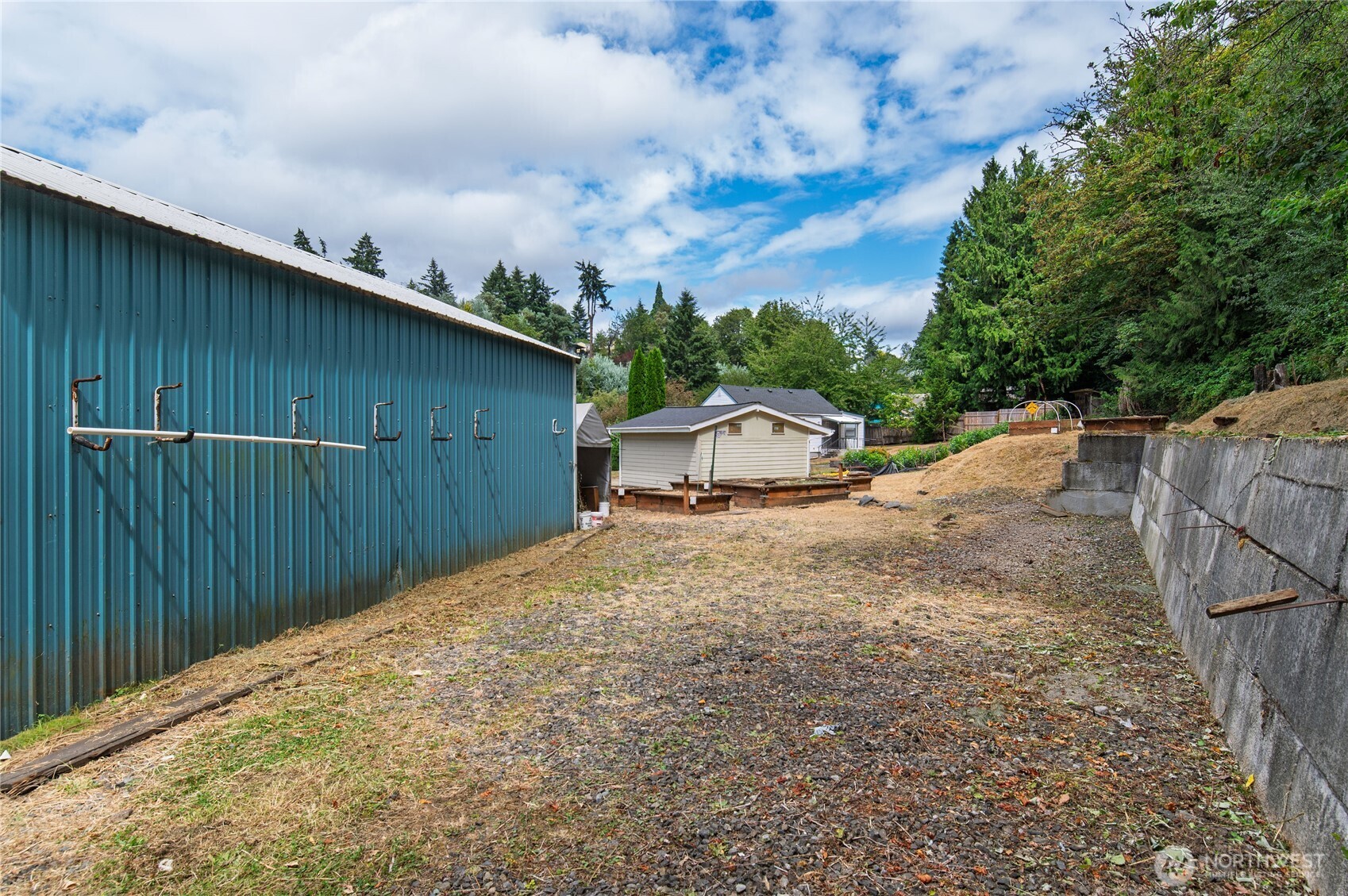 1350 Corbet Drive NW