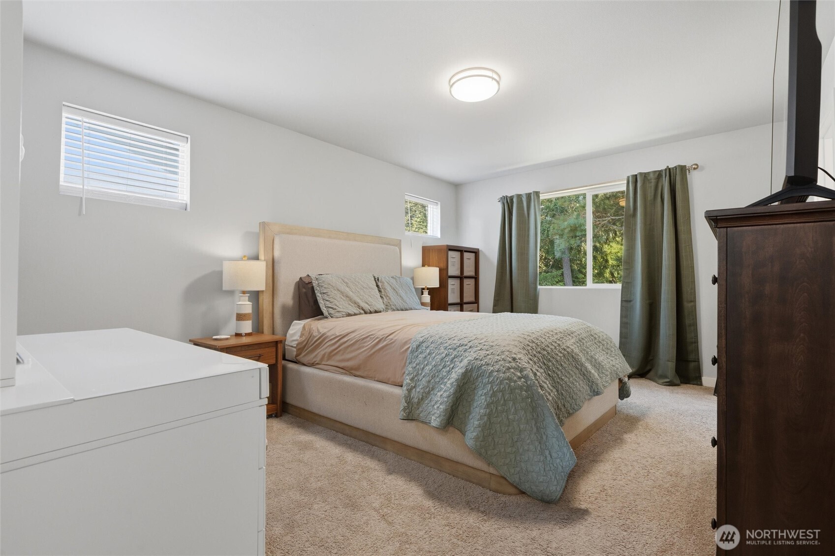 9237 Mint Loop NW