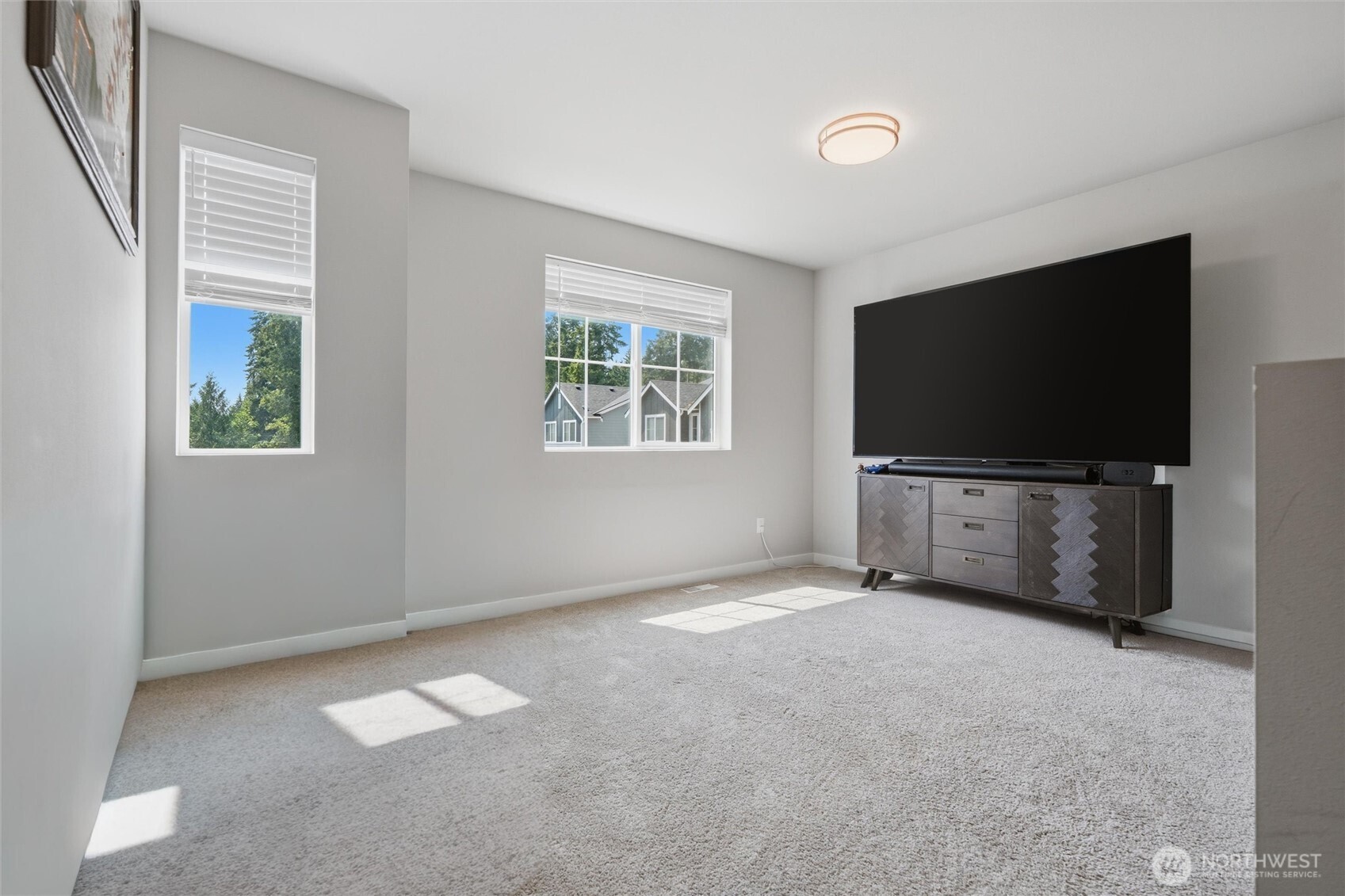 9237 Mint Loop NW