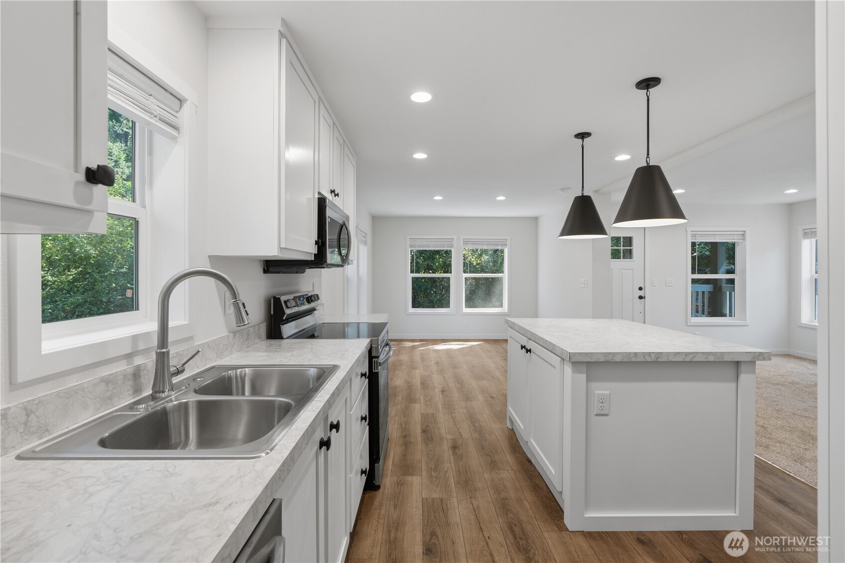 16713 124th Street NW