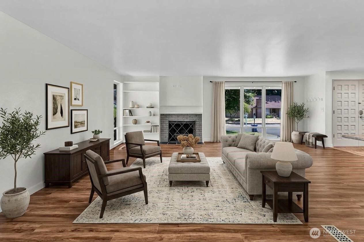 7902 89th Avenue SW