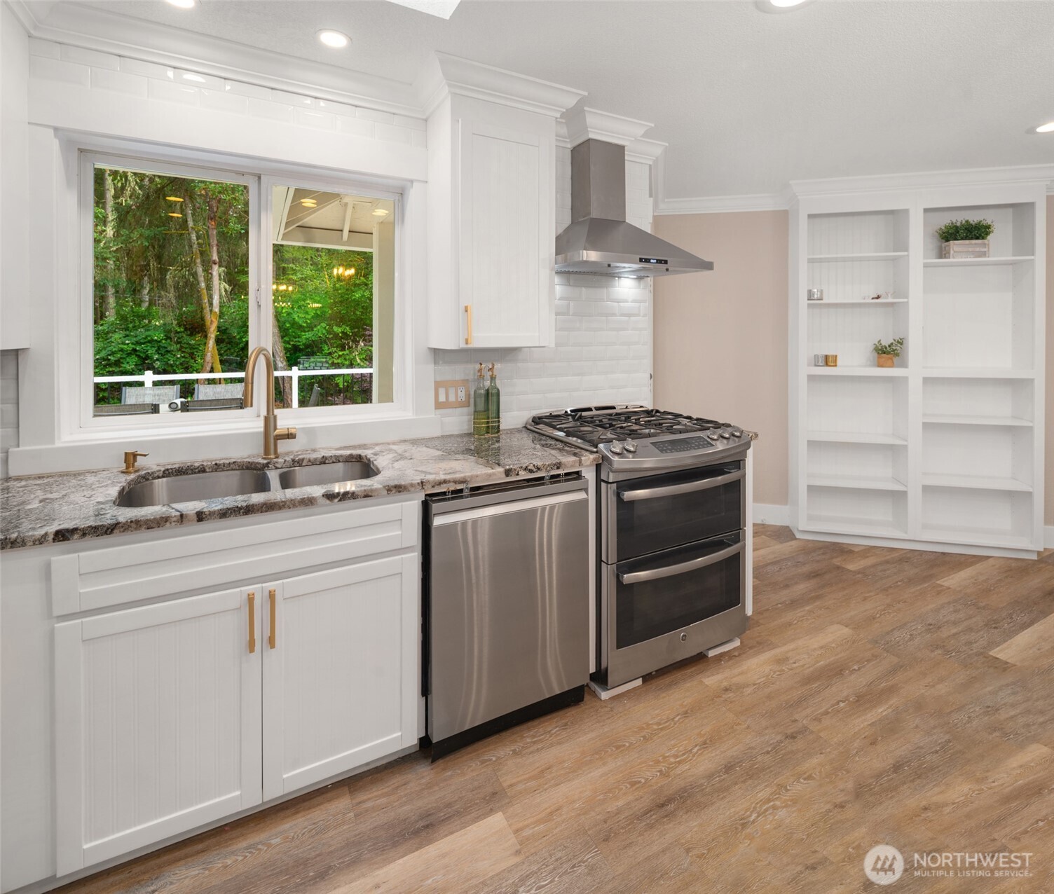 10516 36th Street Ct NW