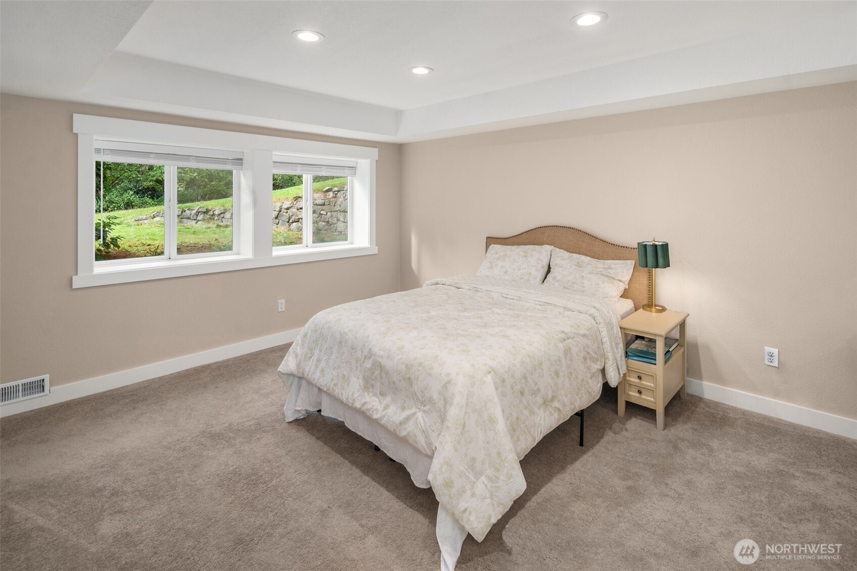 10516 36th Street Ct NW