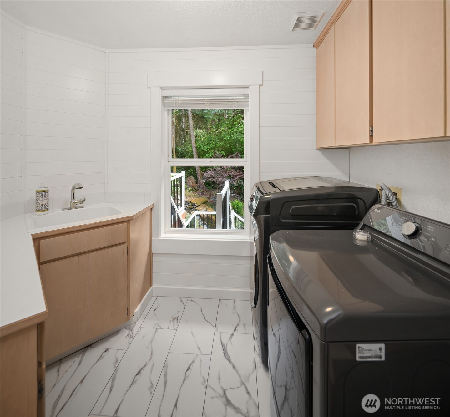 10516 36th Street Ct NW