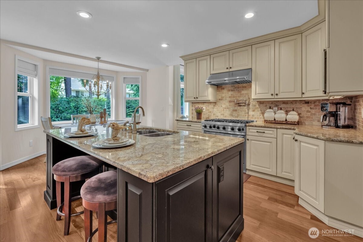 2214 90th Street Ct NW