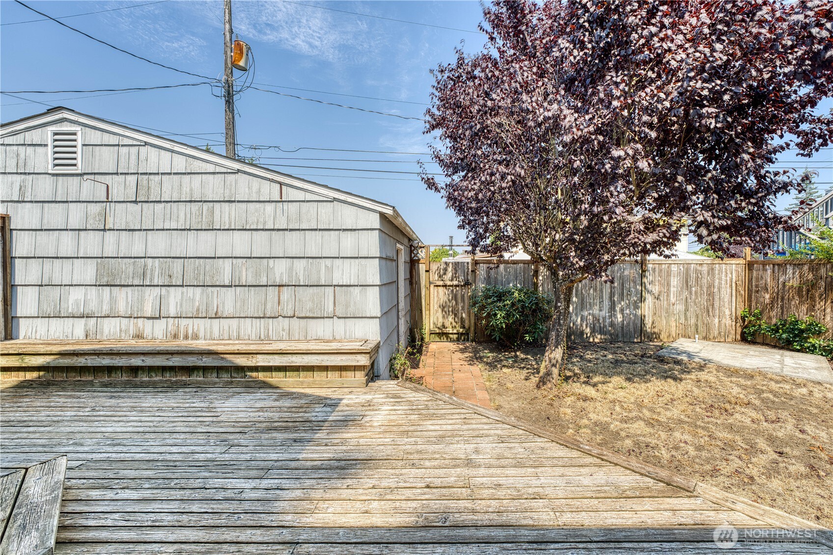 5705 N 47th Street