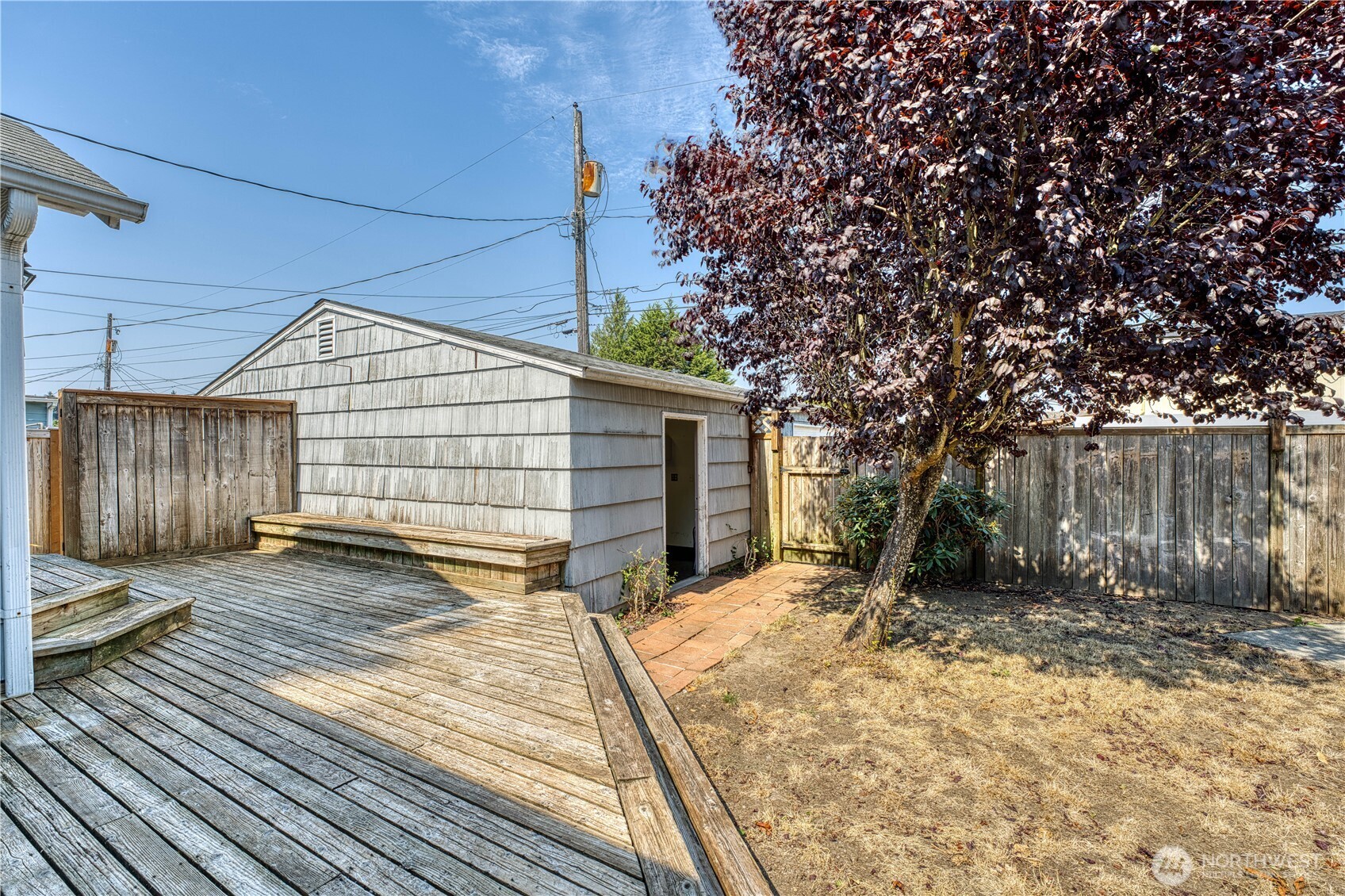 5705 N 47th Street