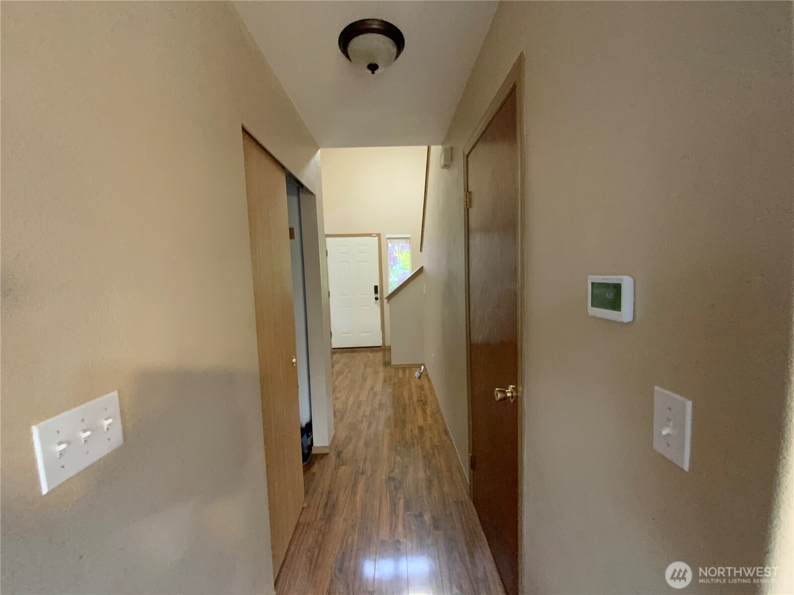 1606 185th Street E