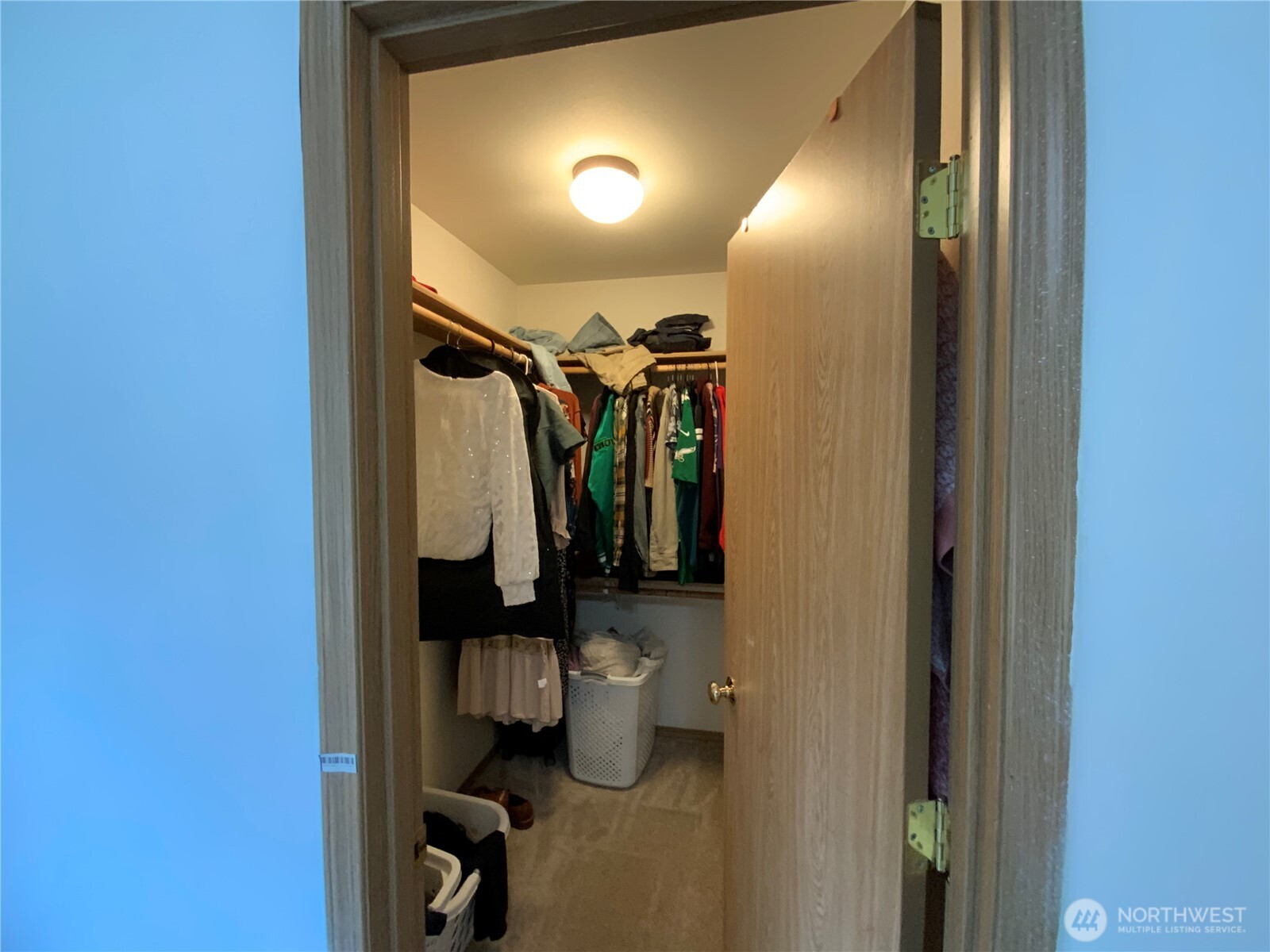 1606 185th Street E