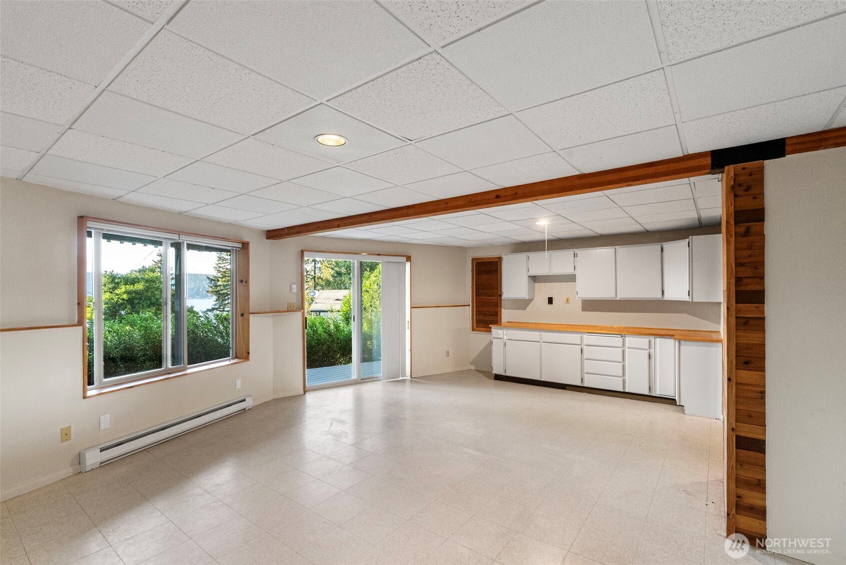 61 E Twanoh Tides Drive