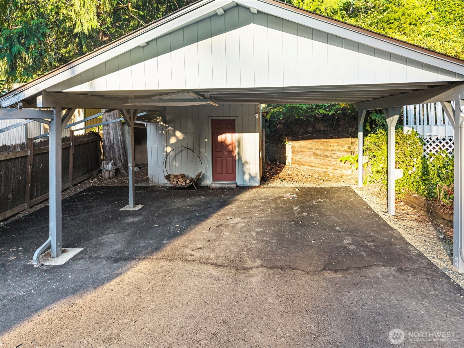 61 E Twanoh Tides Drive