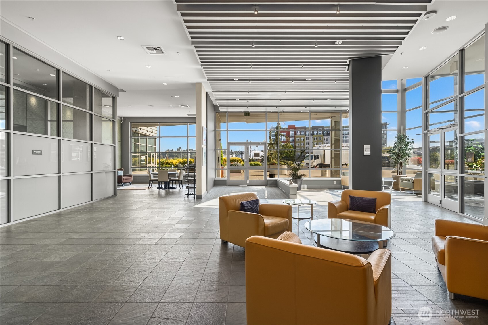 1515 Dock Street Unit: 706