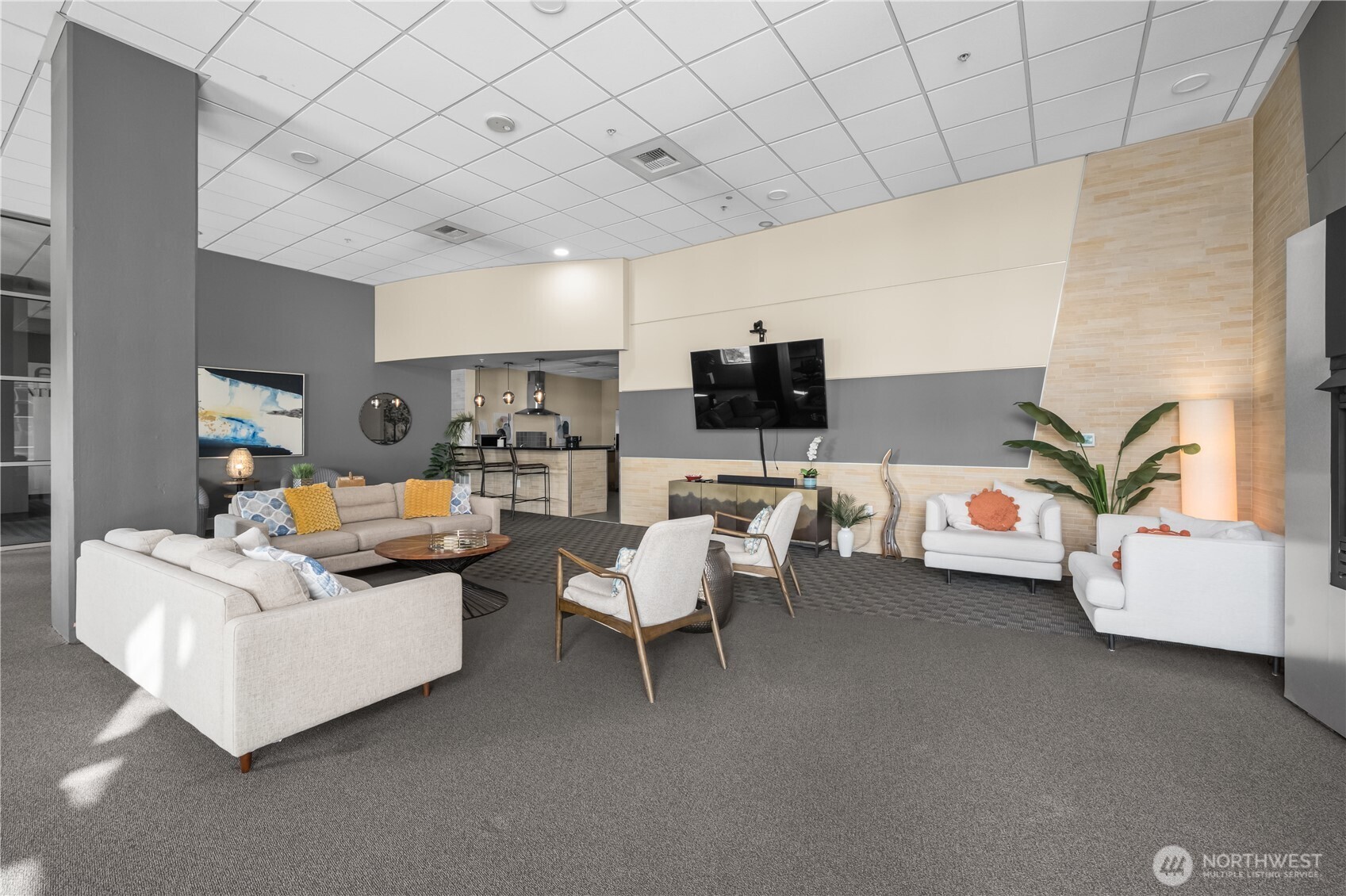 1515 Dock Street Unit: 706