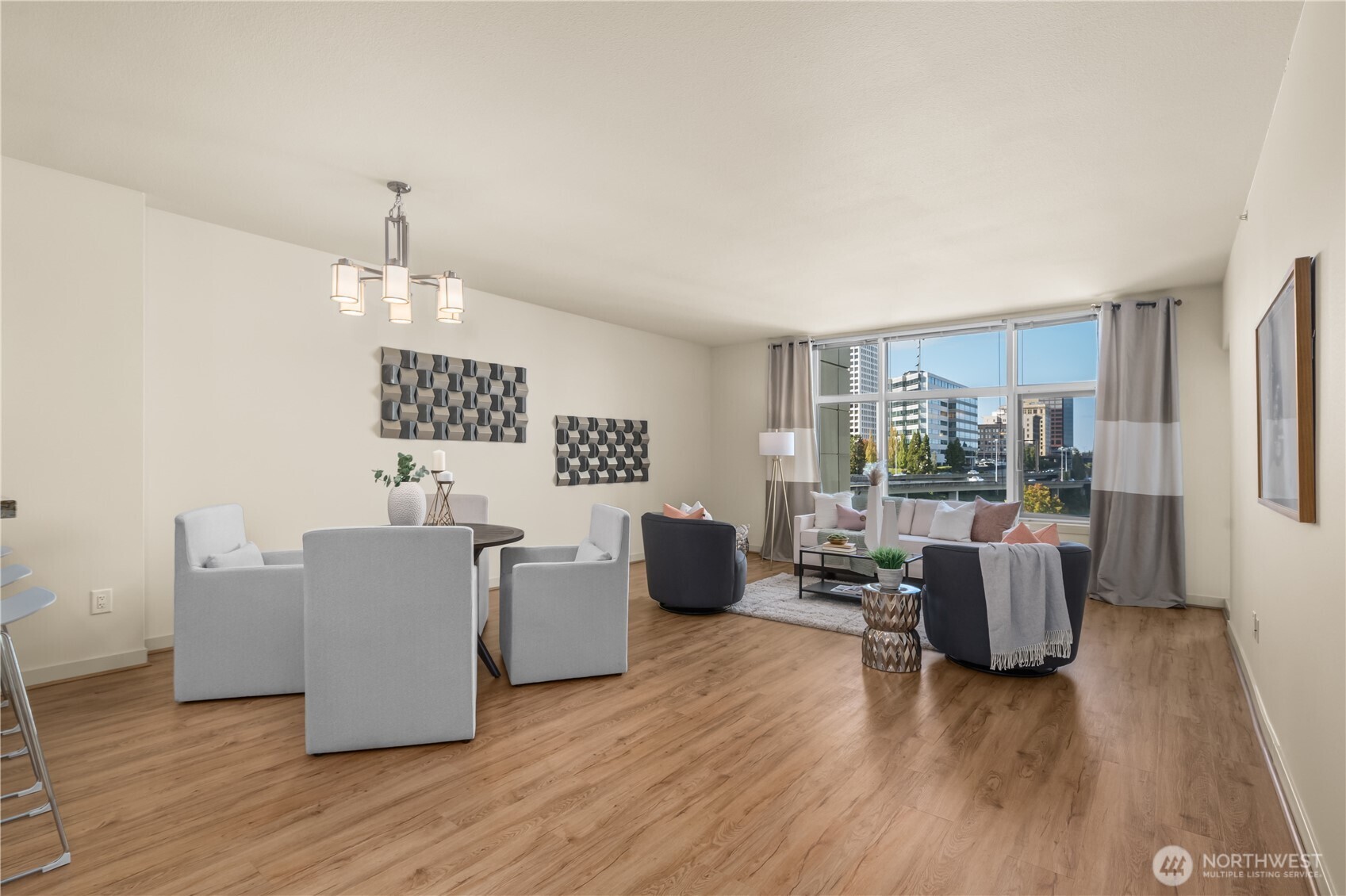 1515 Dock Street Unit: 706