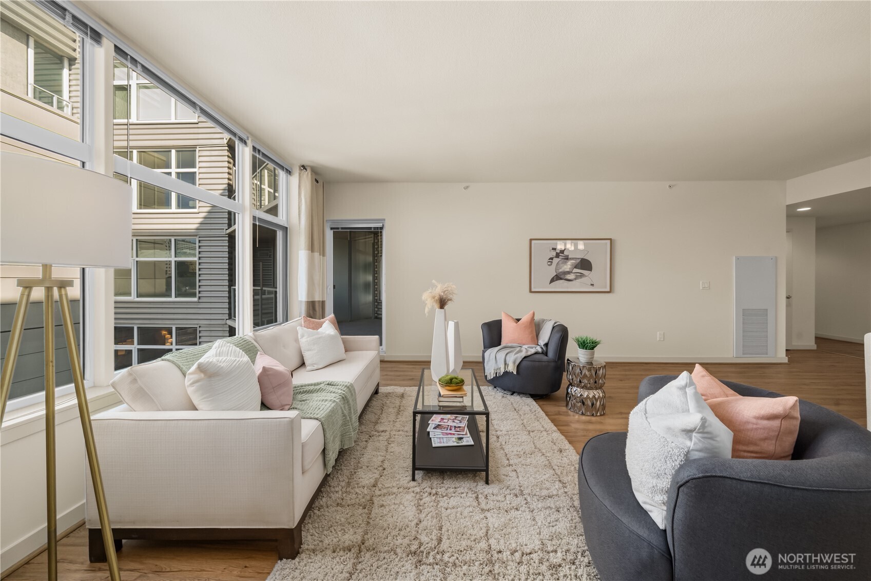 1515 Dock Street Unit: 706