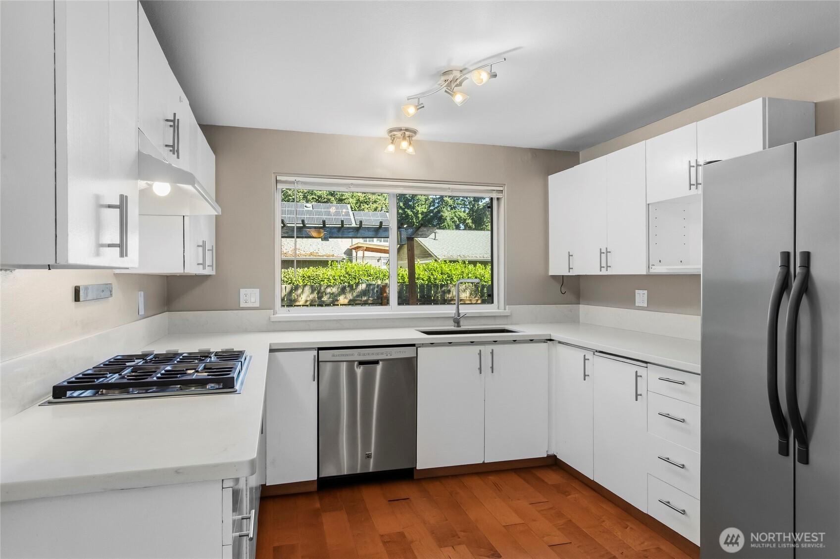 7211 44th Street W