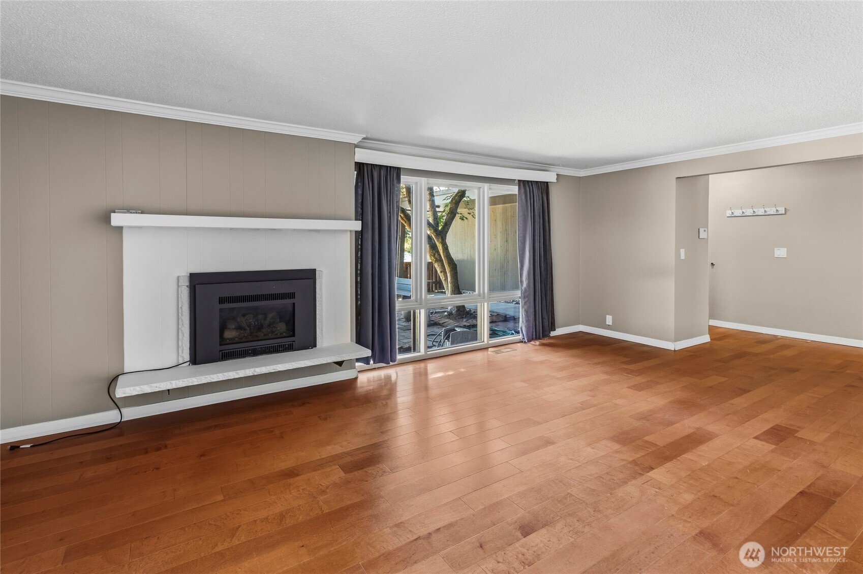 7211 44th Street W