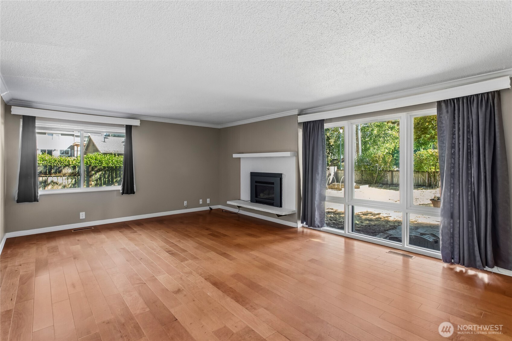 7211 44th Street W