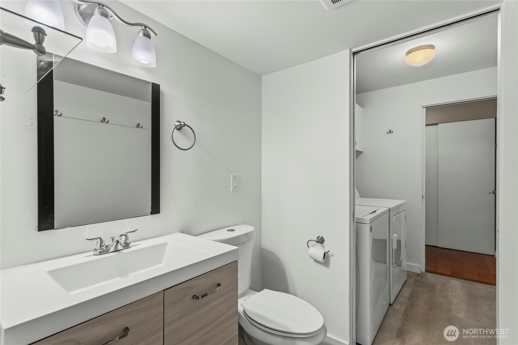 7211 44th Street W
