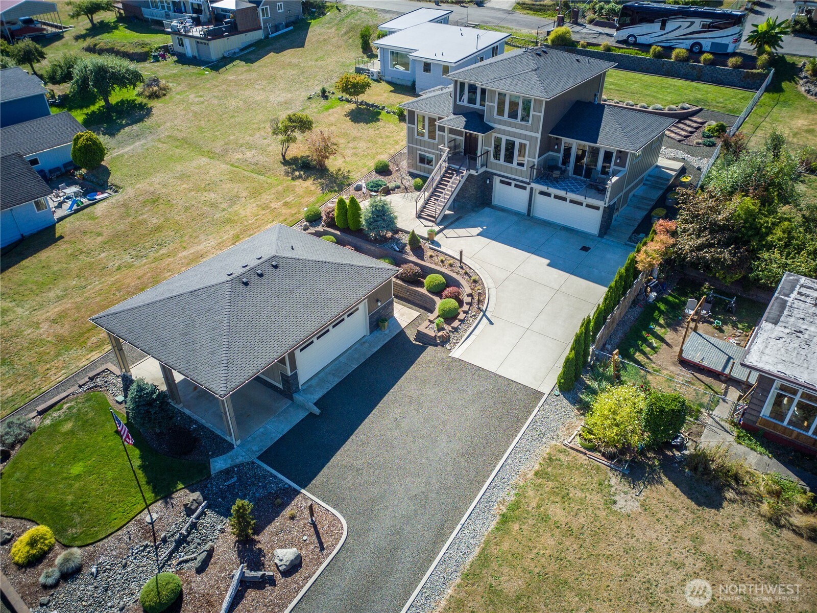 7940 Beach Drive E